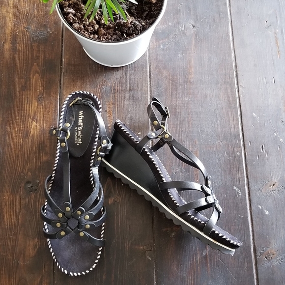 👡AEROSOLES BLACK LEATHER WEDGE SANDALS - Picture 1 of 3